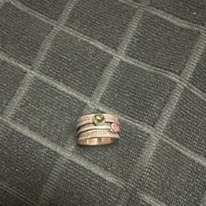 Elegant Silver Ring with Green and Pink Accents Size 9